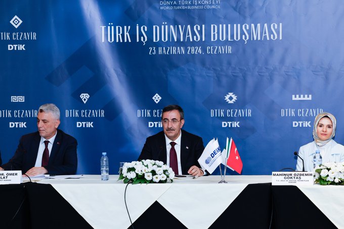 
        Türkiye ve Cezayir Arasındaki Ticaret Hacmi Artıyor: 'Türk İş Dünyası Buluşması'
    