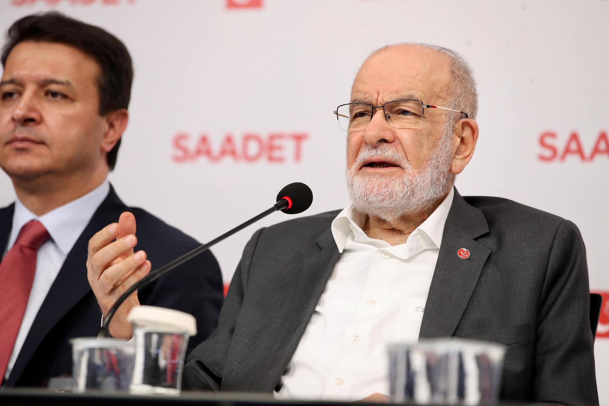 Saadet Partisi'nde Strateji Toplantısı Düzenlendi