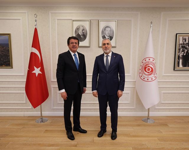 Çalışma ve Sosyal Güvenlik Bakanı Işıkhan, AK Parti Genel Başkan Yardımcısı Zeybekci'yi Ağırladı