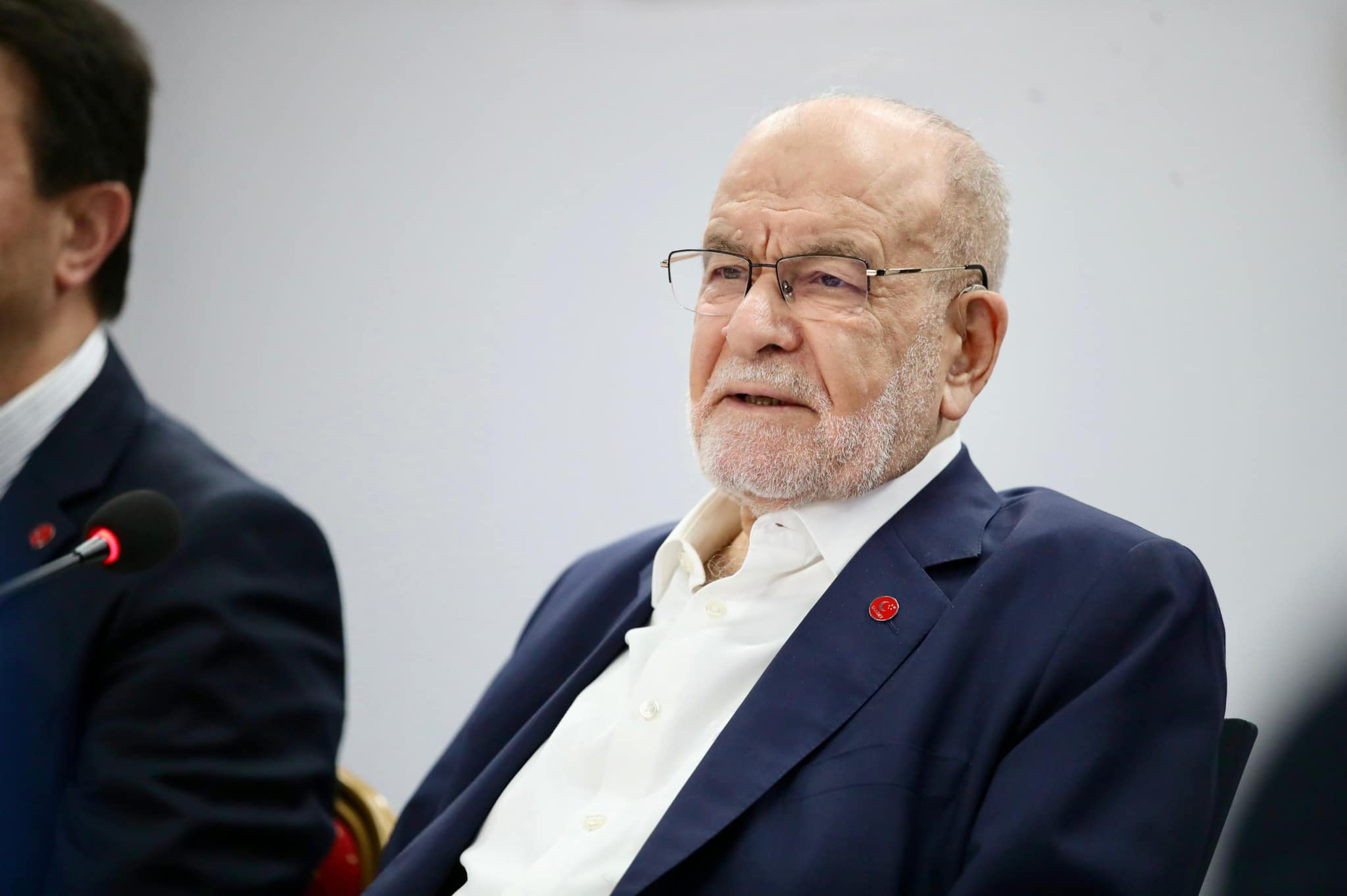 
        Saadet Partisi Genel Başkanı Karamollaoğlu, Politika Kurulları Toplantısına Katıldı
    